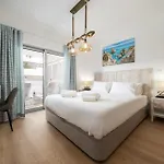 Modern 2 With Pool By Homing