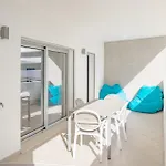Modern 2 With Pool By Homing