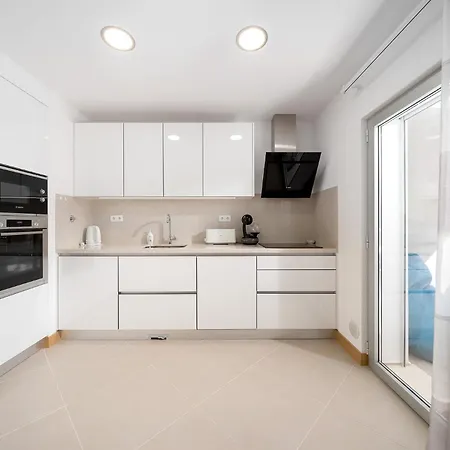 Modern 2 With Pool By Homing Apartmán Lagos