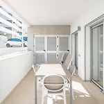 Modern 2 With Pool By Homing * Lagos